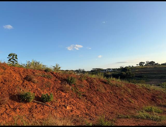 833M² VACANT LAND FOR SALE IN SEATON ESTATE